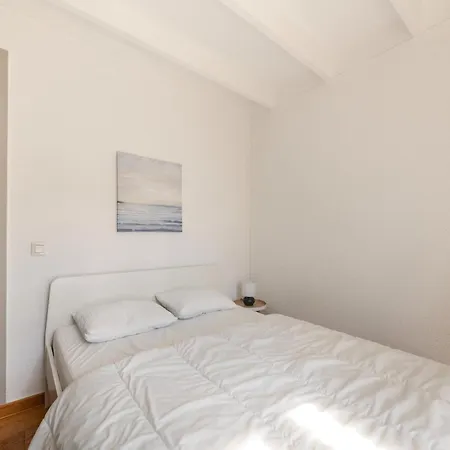 Nyaraló Near Marina