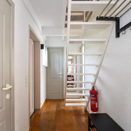 Near Marina Nyaraló *